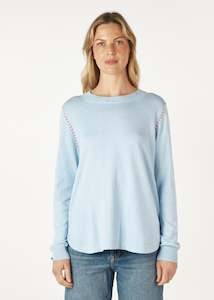 Womenswear: Zaket & Plover Essential Shirt Bottom