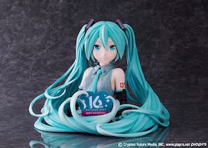 Hatsune Miku 16th Anniversary Bust Figure