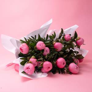 Fresh Flowers: Peonies En Messe