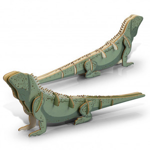 Brandcraft: BRANDCRAFT Tuatara Wooden Model