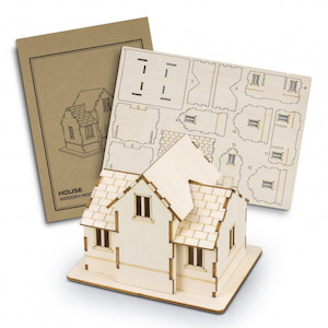 Brandcraft: BRANDCRAFT House Wooden Model