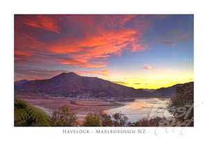 Greeting card: 043 - Post Art Postcard - Havelock Sunset