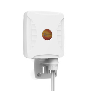 Poynting XPOL-1-5G, Omni-Directional, 4x4 MIMO 4G-5G antenna, 617 to 3800 MHz