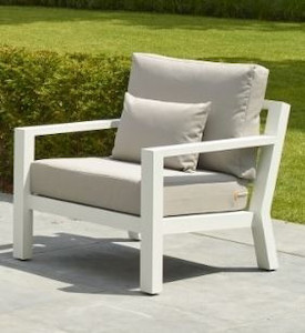 LIFE TIMBER Outdoor Aluminium Lounge Chair - White Frame, with Sunbrella cushion…