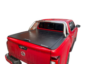 Oz Roo: Nissan Navara (2013-2019) NP300 Lockable Roller Ute Tray Cover