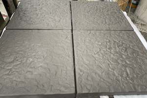 500 x 500 x 40 Riverstone Pavers