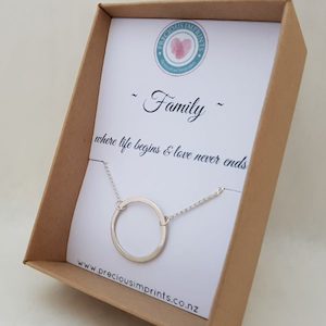 Family Love Link - Precious Imprints