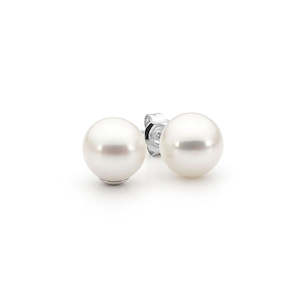 Allura Clair de Lune 9mm Round Pearl Stud Earrings