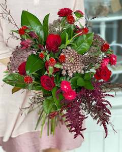 Florist: Romantic Reds