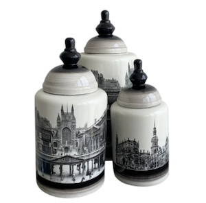 Historic Buildings on Vase with Lid Set/3