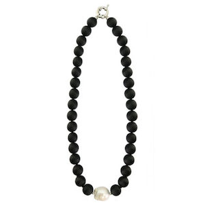 Odila Pearl Necklace