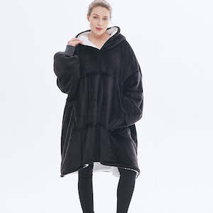 Oversized Giant Blanket Hoodie Black