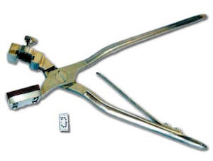 **25% off** Tattoo Pliers - 3 Division