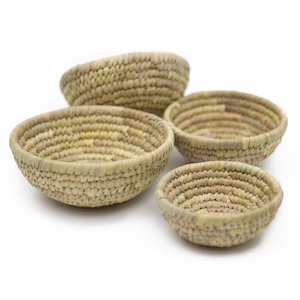 NESTING BOWL SET