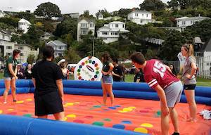 Giant Twister Game