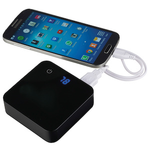 The Catalogue Giga Charger with Power Check