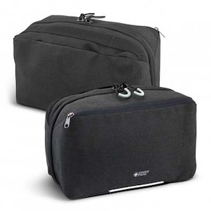 Business service: Swiss Peak Toiletry Bag