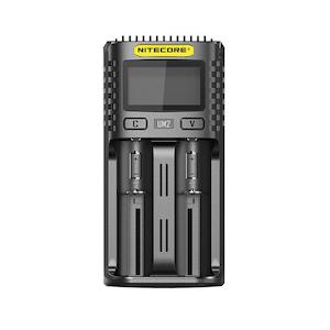 UM2 Nitecore 2 bay USB battery charger