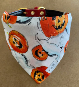 Pet food wholesaling: Pumpkin Patch Spooks Bandana