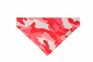 Pet food wholesaling: Slip on Pink Camo Bandana