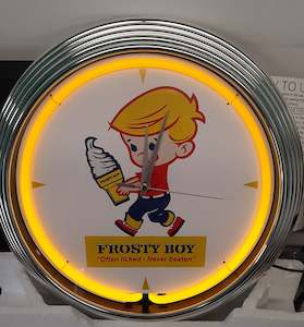 Frosty Boy Neon Clock - NENC-548Y