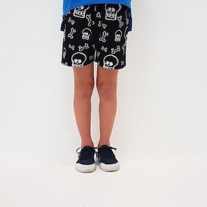 Dainty Skull & Crossbones Shorts – Sizes 4, 10 year