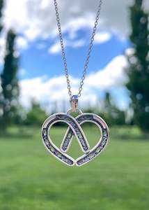 jewellery: "Horseshoe Heart" Sterling Silver Necklace