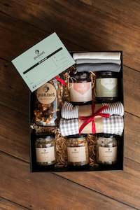 Gift Box - Punnet Deluxe Foodie (with $50 gift voucher) Pre-order