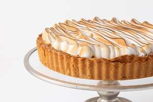 Punnet Catering: Lemon Meringue Tart