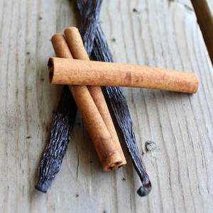 Perfume wholesaling: Cinnamon & Vanilla Fragrance