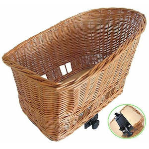 Baskets: Basil Pasja Universal Dog Basket