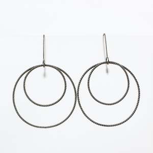 FS252: Double twist (takawiri) hoop earrings