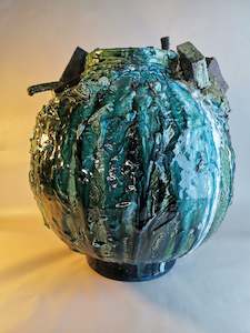 Jewellery: AH22: Moon Jar - large