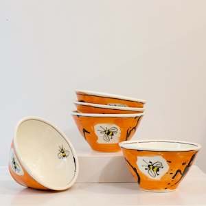 PH: Orange bee bowls