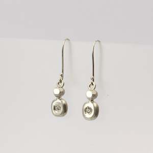 RK62: Ingot drop earrings