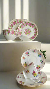 Gift: Royal Vale & Grafton Cup, Saucer & Side Plate with assorted teaspoons & cake forks