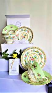 Gift: Foley & Regency Cup, Saucer & Side Plate with assorted teaspoons & cake forks