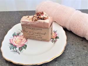 Colclough with Rose & Sandalwood Artisan Soap