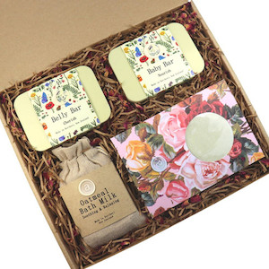 New Baby Gift Set (perfect for mum & baby) The Flower