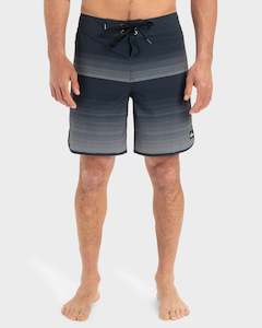 Mens Surfsilk Scallop 18" Boardshorts