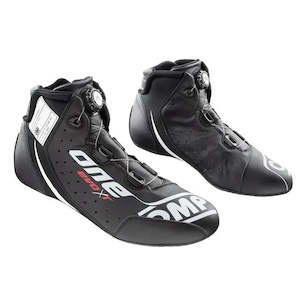 Professional motor racing: OMP Boots One Evo XR Black