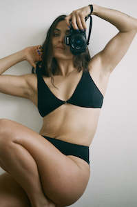 Clothing manufacturing: Easy Bralette - Black Merino (PO)