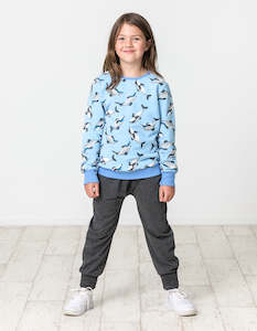 Womenswear: KR1521 MAUI DOLPHIN CREW