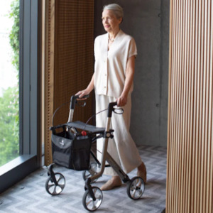 Space LX rollator by Rehasense