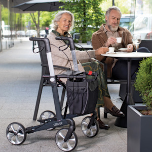 Server rollator by Rehasense