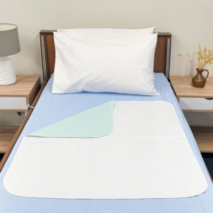 Washable bed pad in super green - 800 ml absorbency