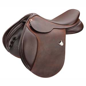 Saddles: Caprilli Close Contact