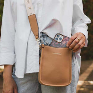 CAMEL PARKER PHONE CROSSBODY BAG