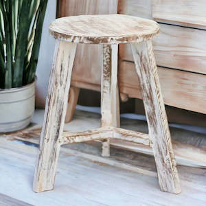 RUSTICO TRIPOD WHITEWASH STOOL