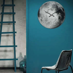 Homewares: MOON CLOCK